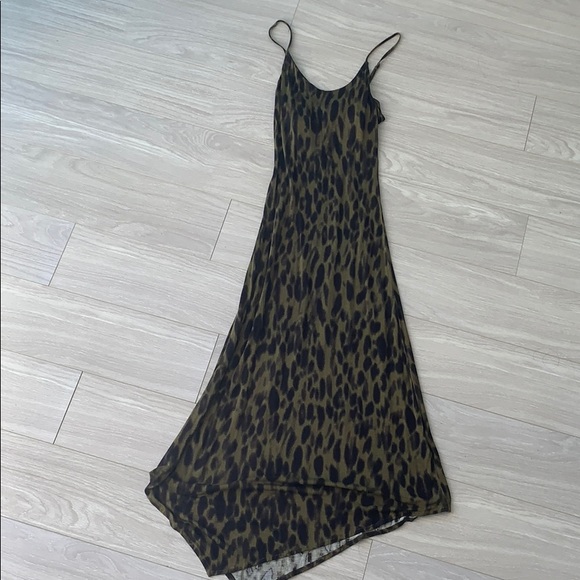 Silence and Noise midi 90’s inspired dress - Picture 1 of 1
